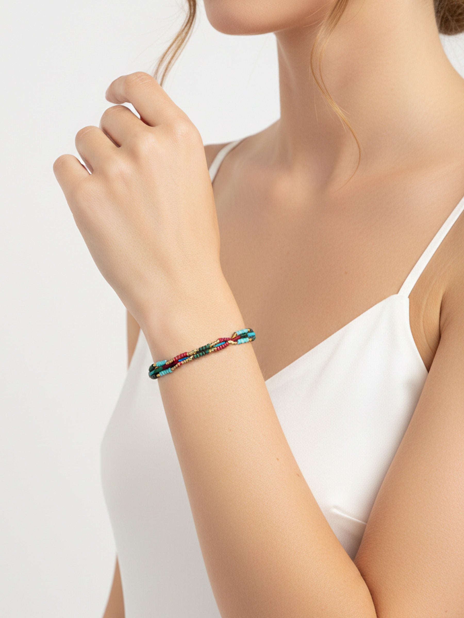 El Yapımı Mavi Renk Boncuklu Otantik Bileklik