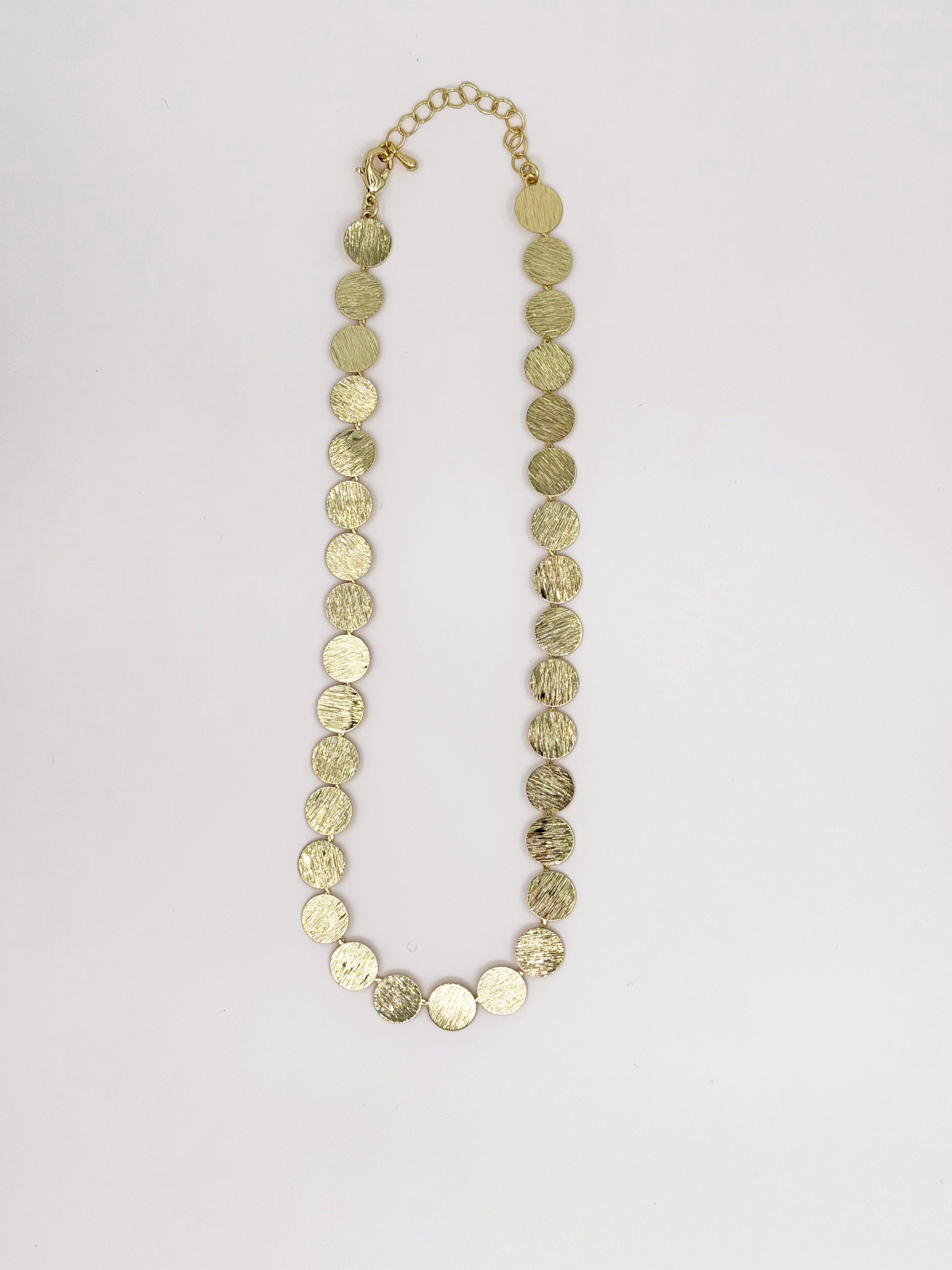 Altın Renk Yuvarlak Plaka Kolye