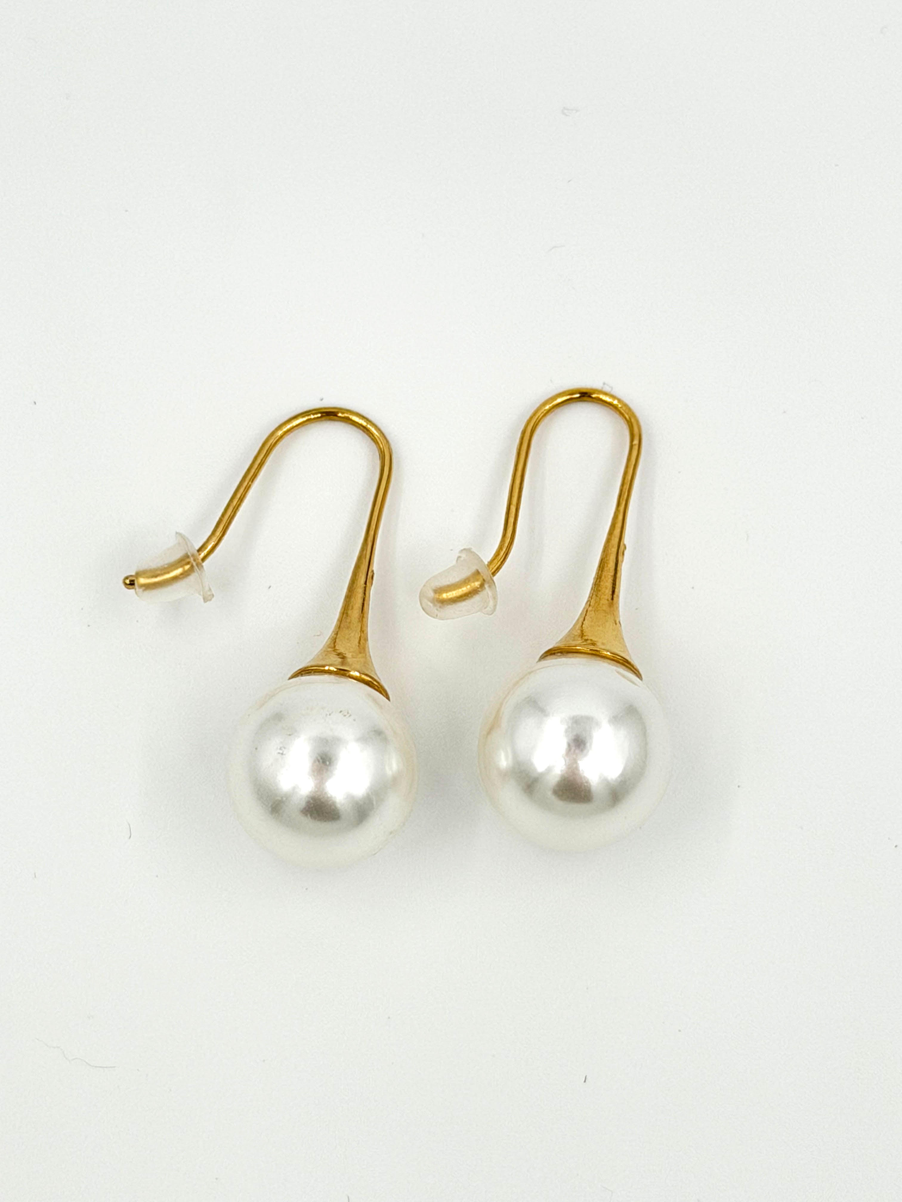 Altın Renk İnci Küpe