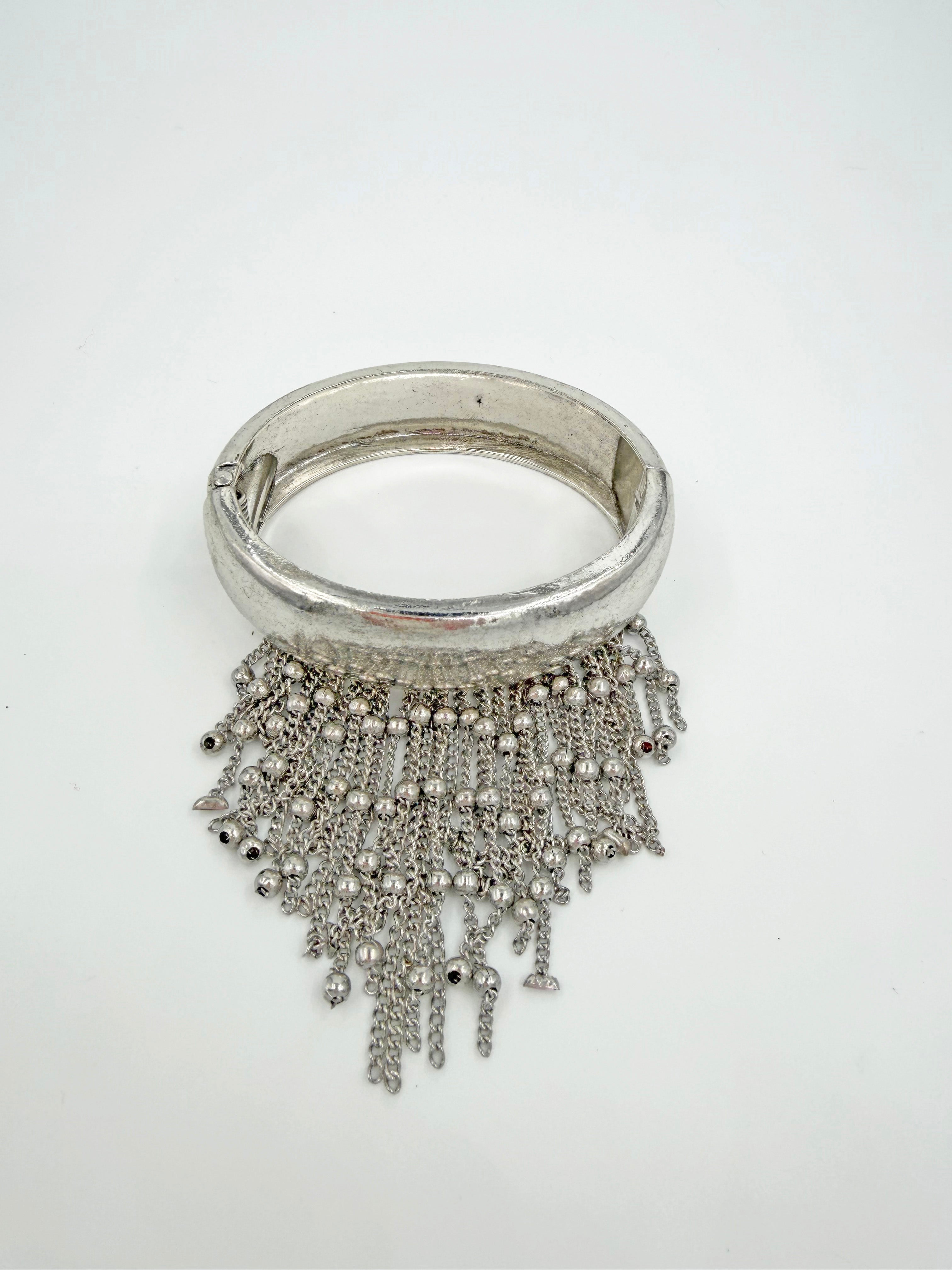 Gümüş Renk Zincirli Kelepçe Bilezik