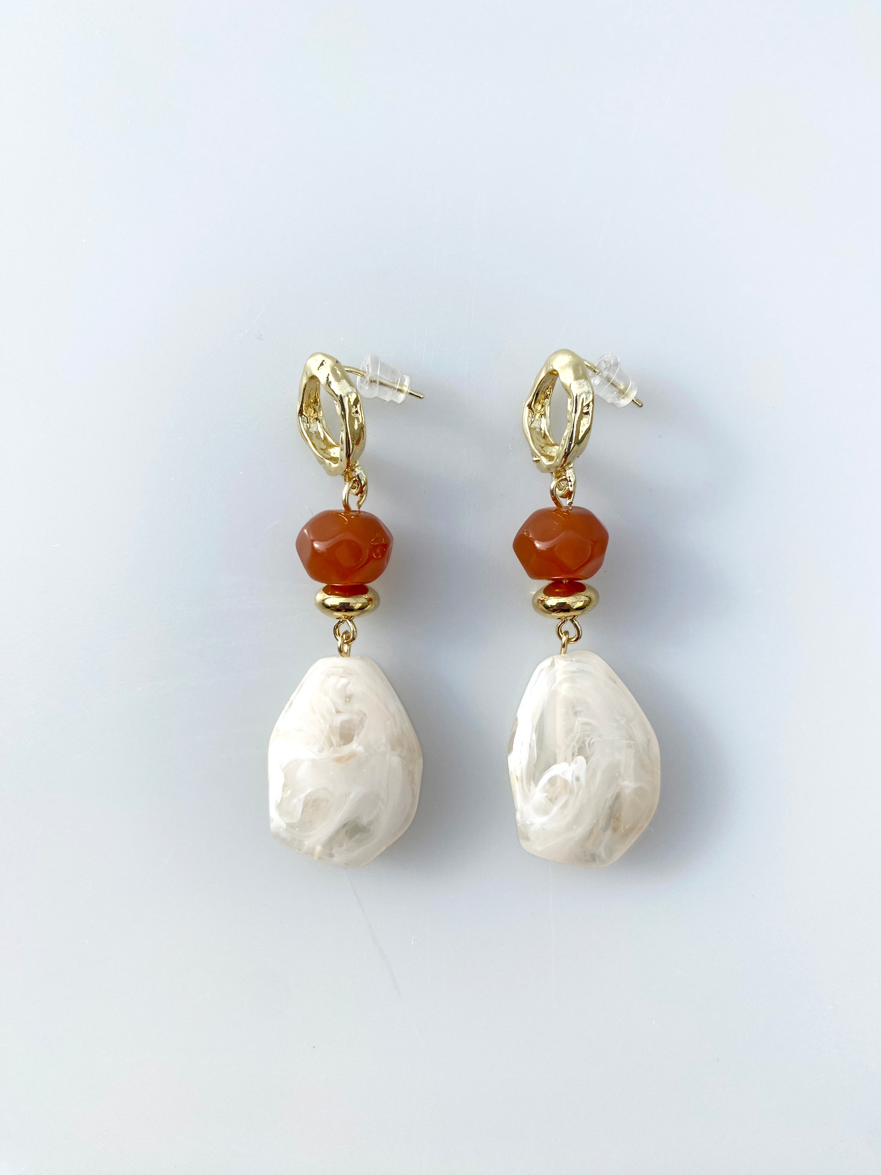 Doğal Taş Görünümlü Uzun Küpe