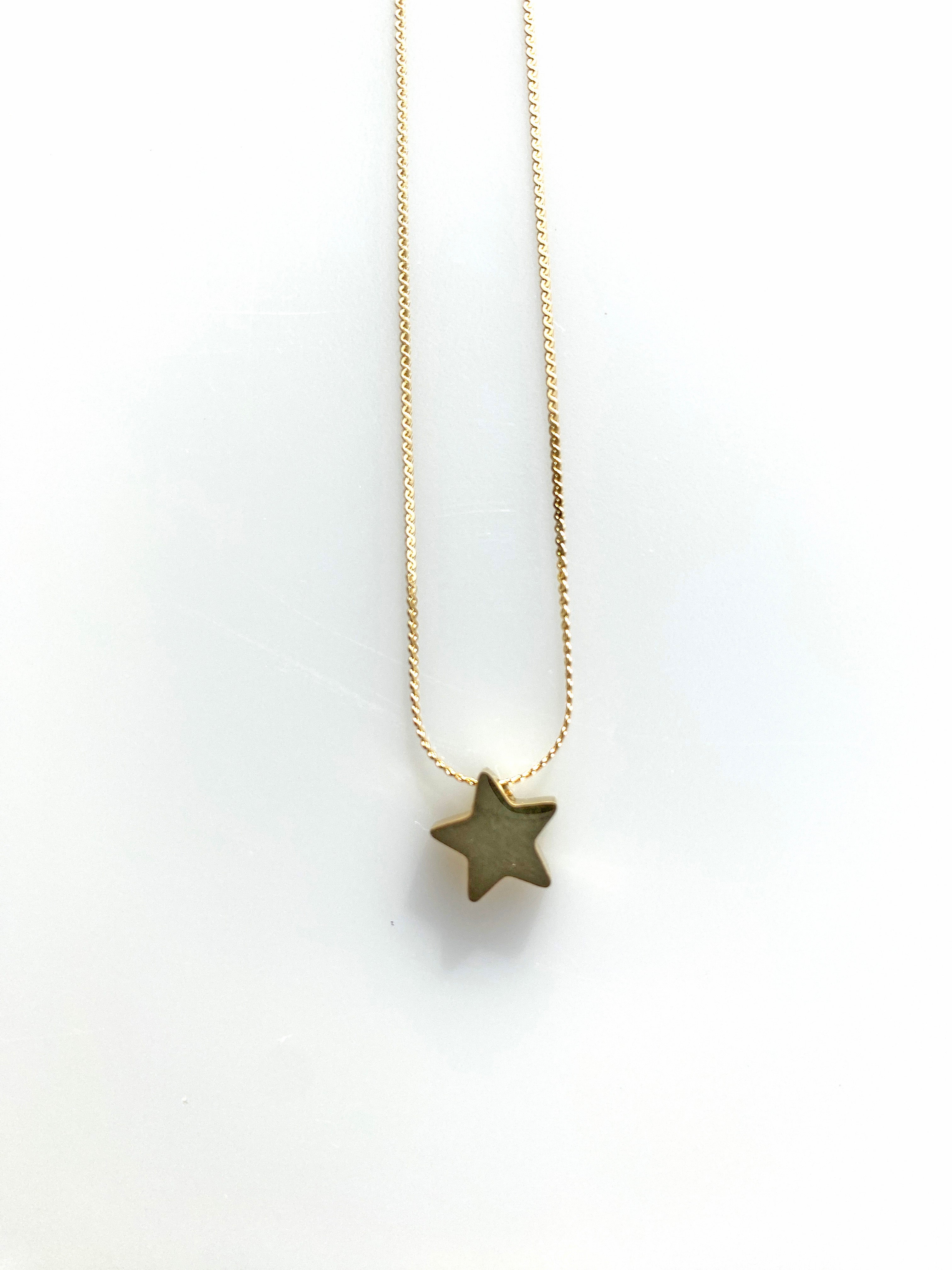 Çelik Yıldız Kolye