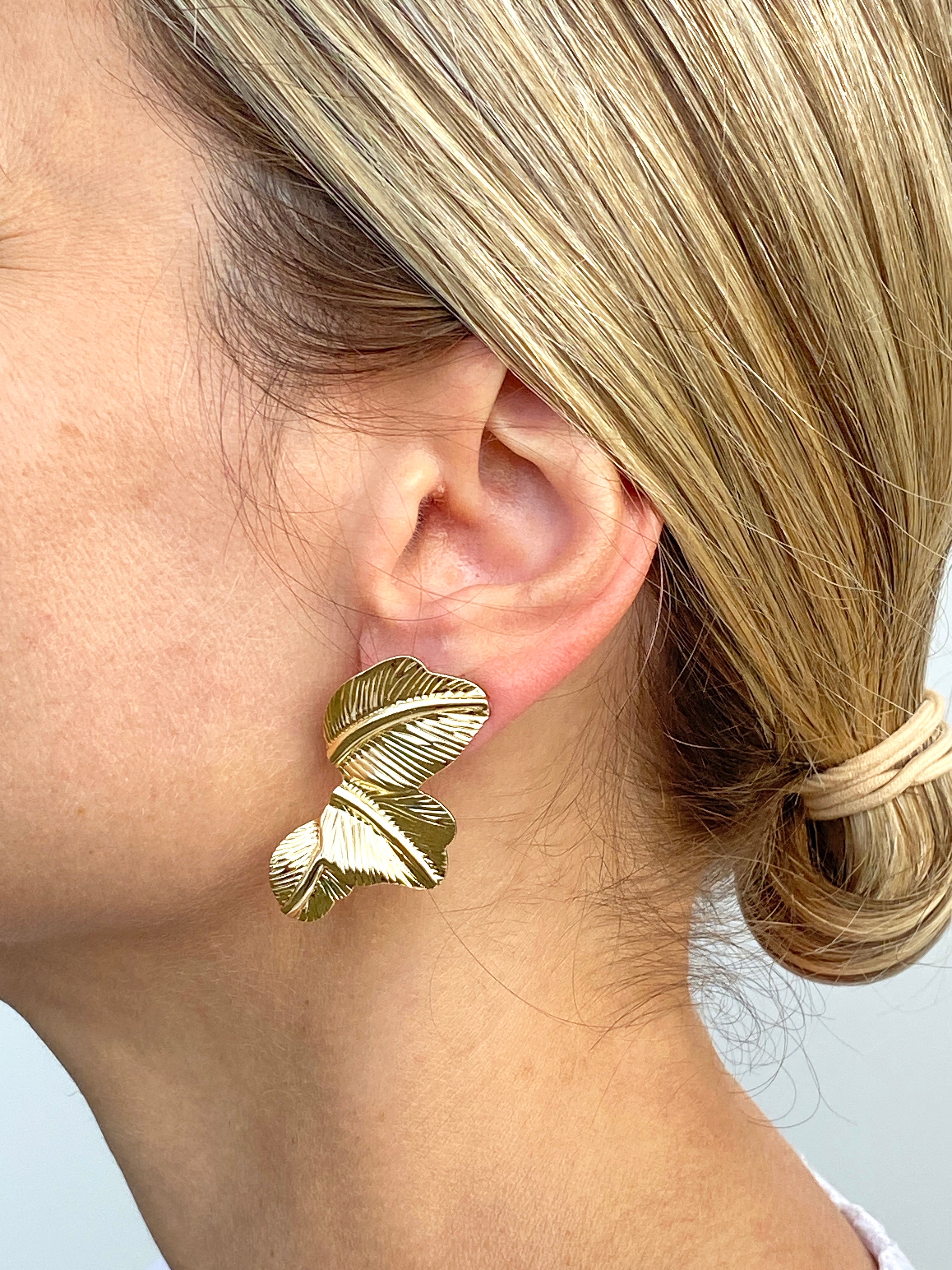 Üç Yapraklı Modern Küpe