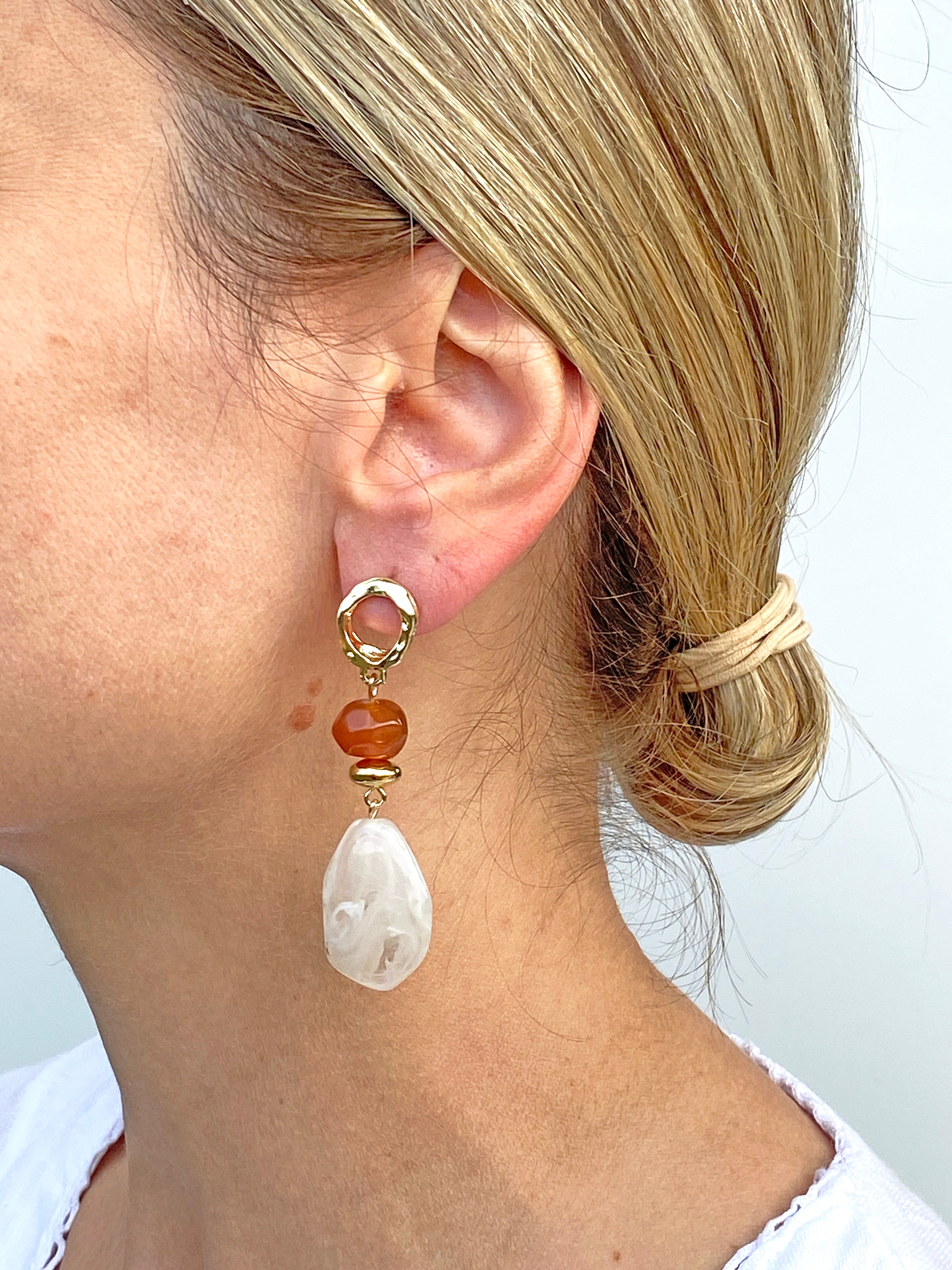 Doğal Taş Görünümlü Uzun Küpe