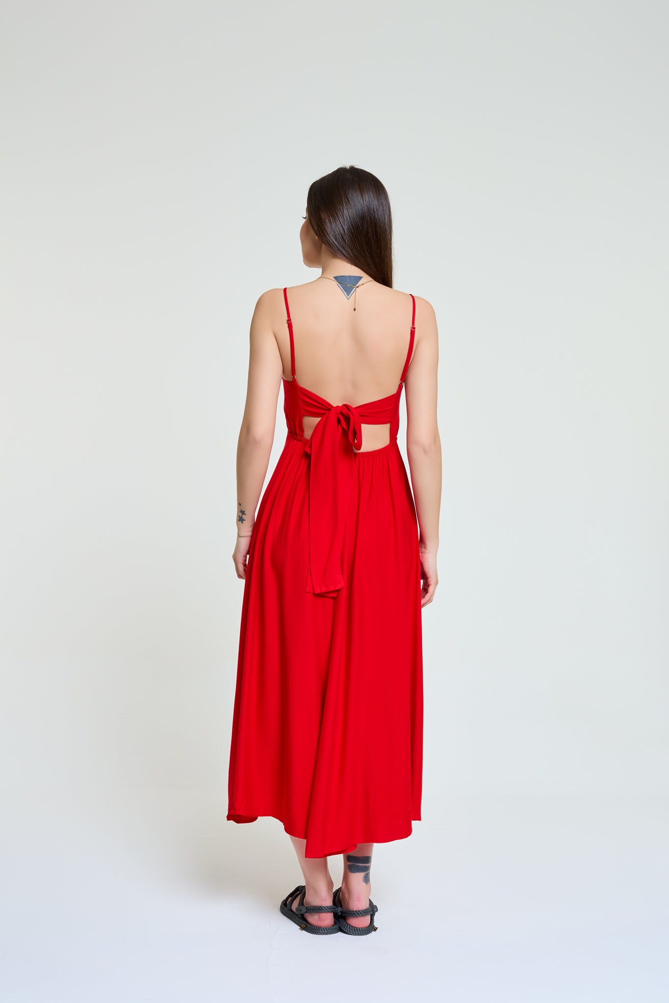 Doris | İp Askılı Sırtı Fiyonk Bağlamalı Kırmızı Uzun Elbise