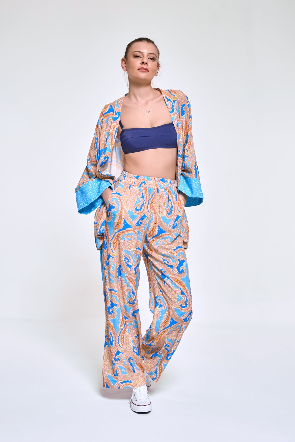 Pammy | Mavi Şal Desen Beli Lastikli Bol Palazzo Viskon Pantolon