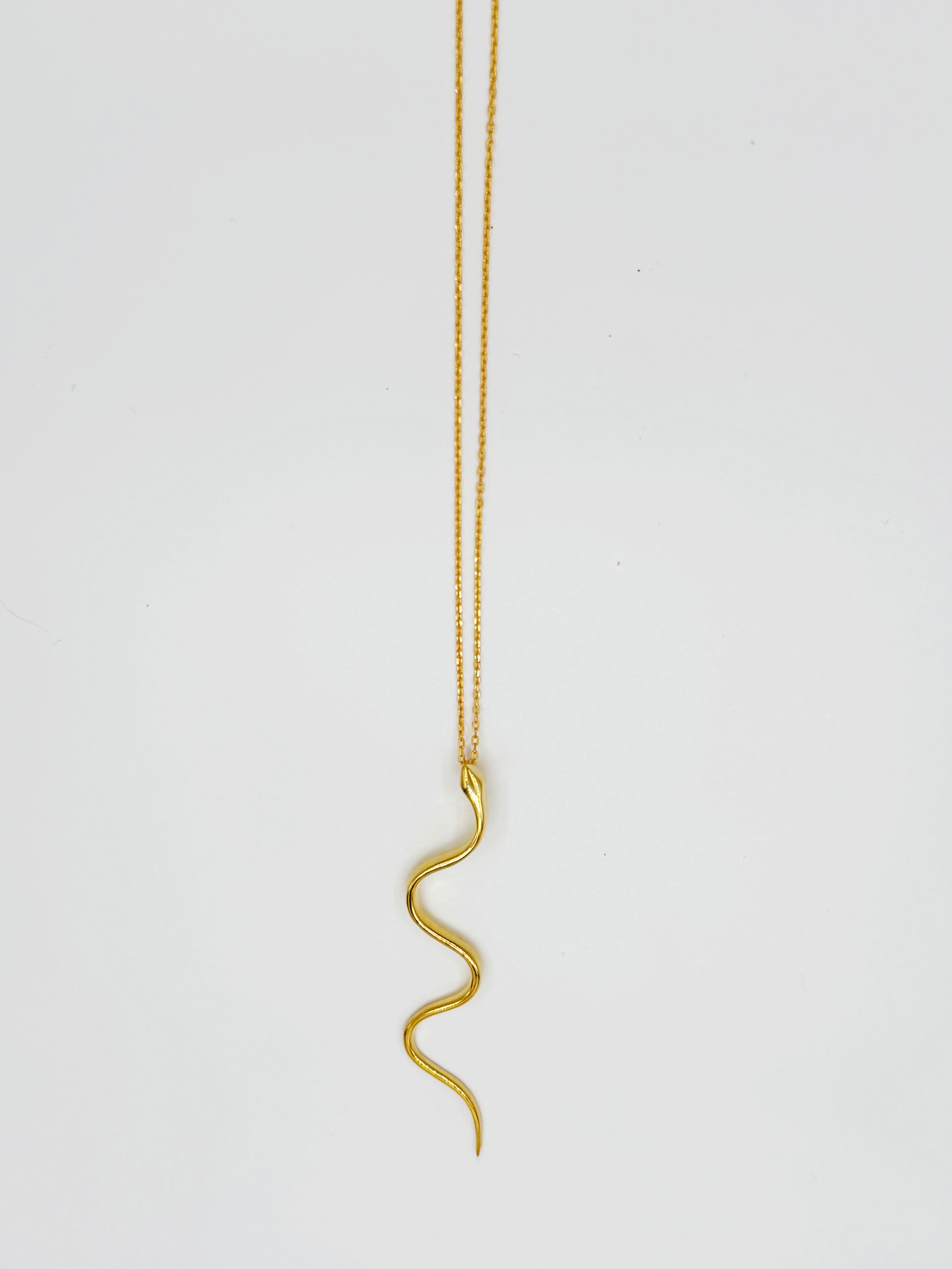 Yılan Figürlü Altın Kaplama 925 Ayar Gümüş Kolye