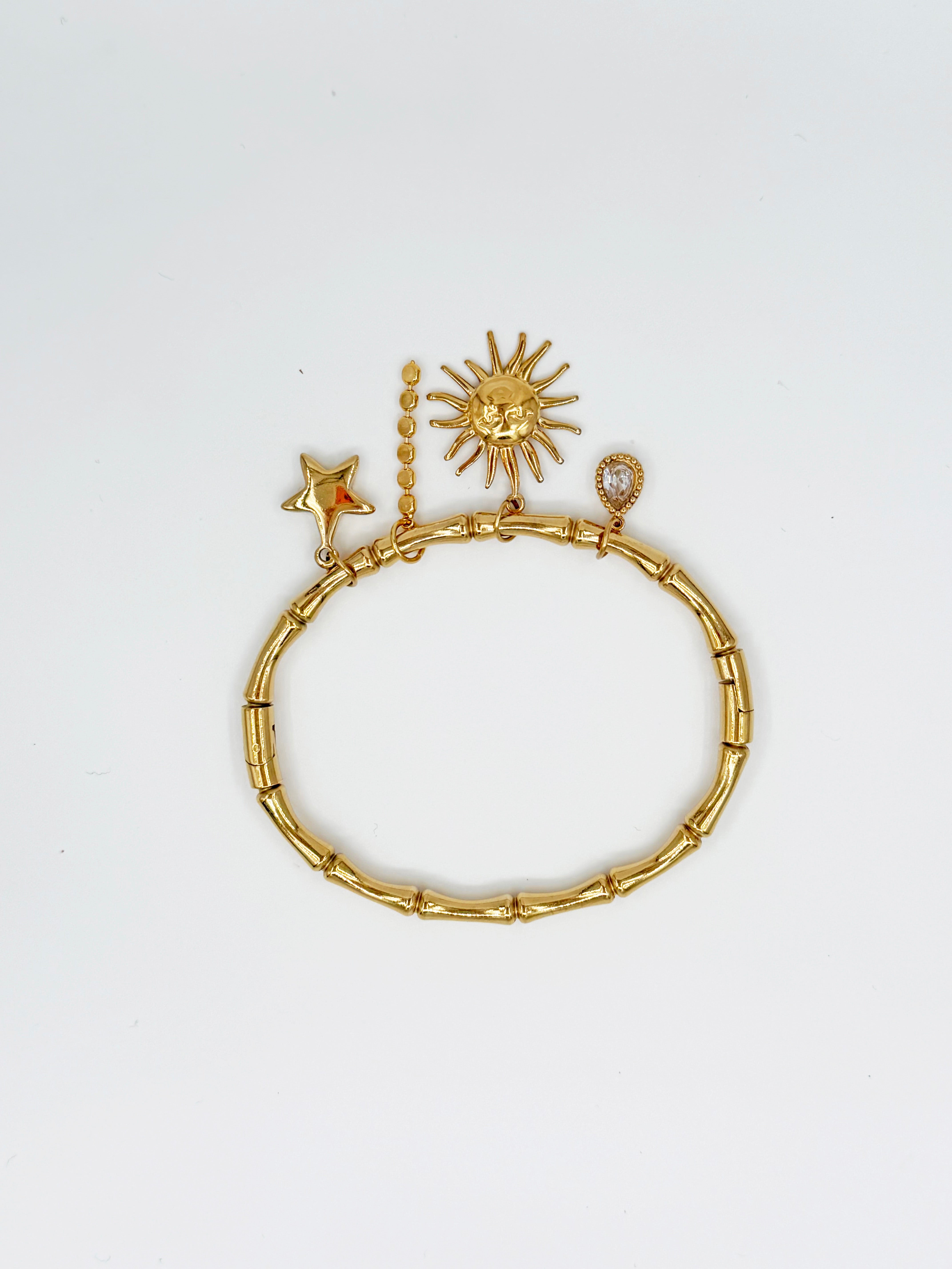 Güneş Figürlü Charmlı Kelepçe Bilezik