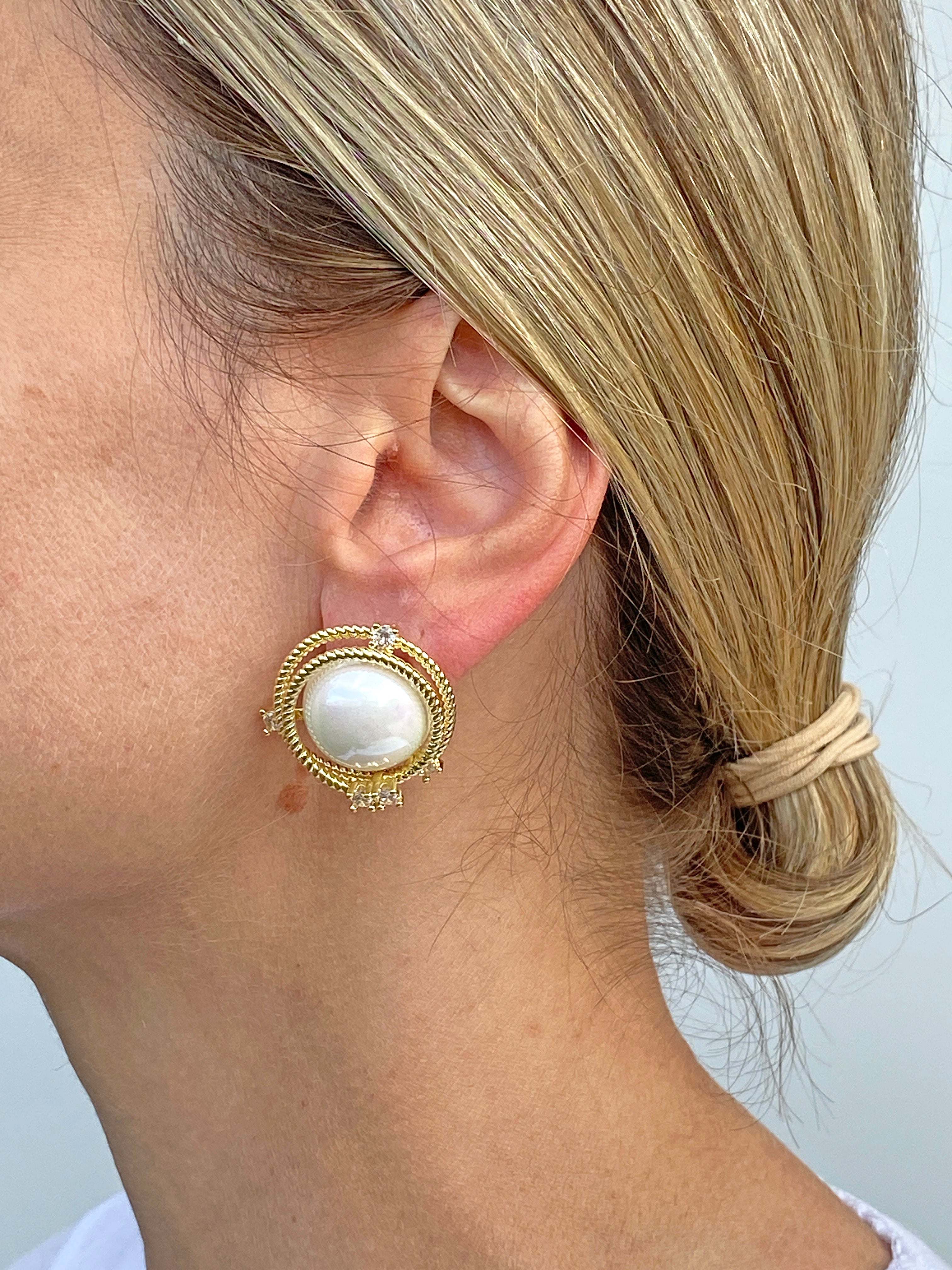 Vintage Görünümlü İnci Küpe