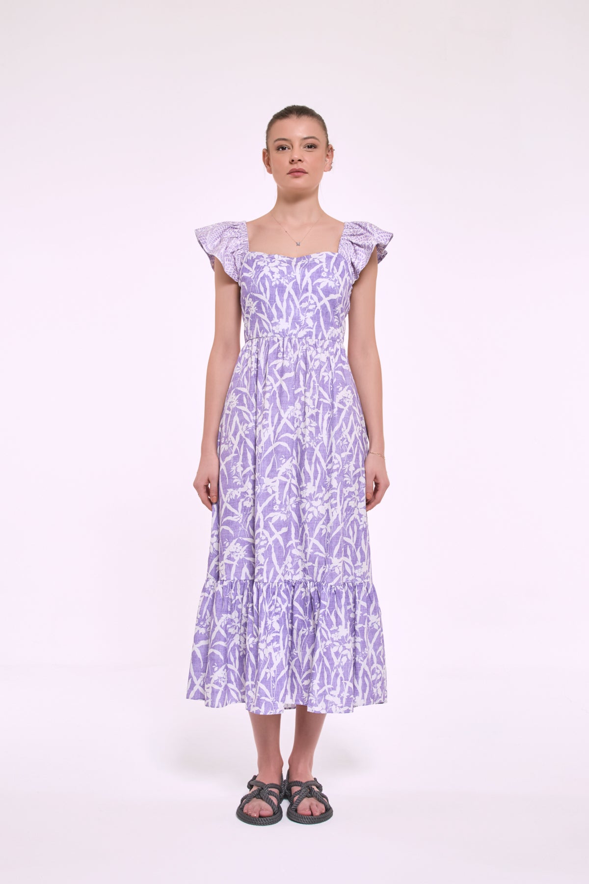 Dafne lilac midi cotton poplin square neckline dress front view