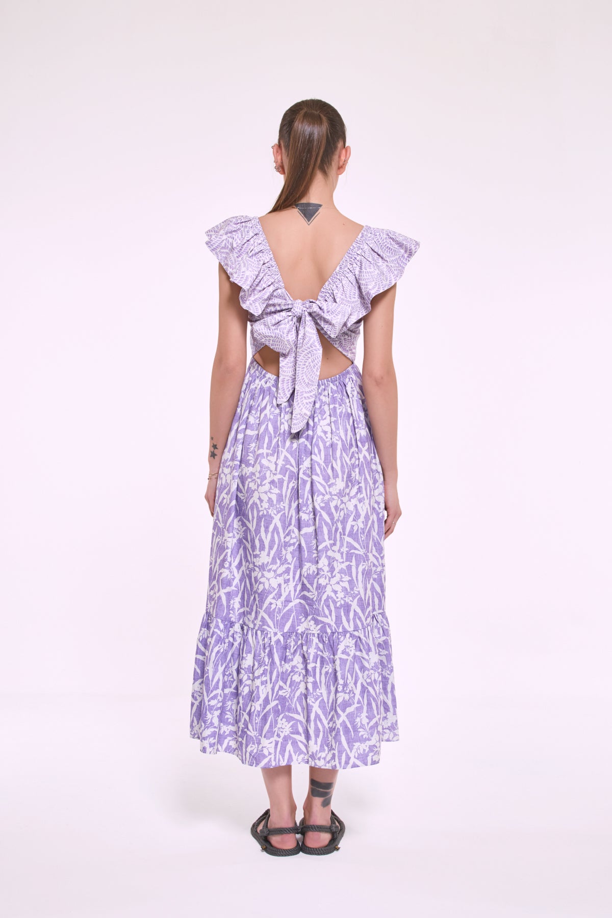 Dafne lilac midi dress with open back tie detail