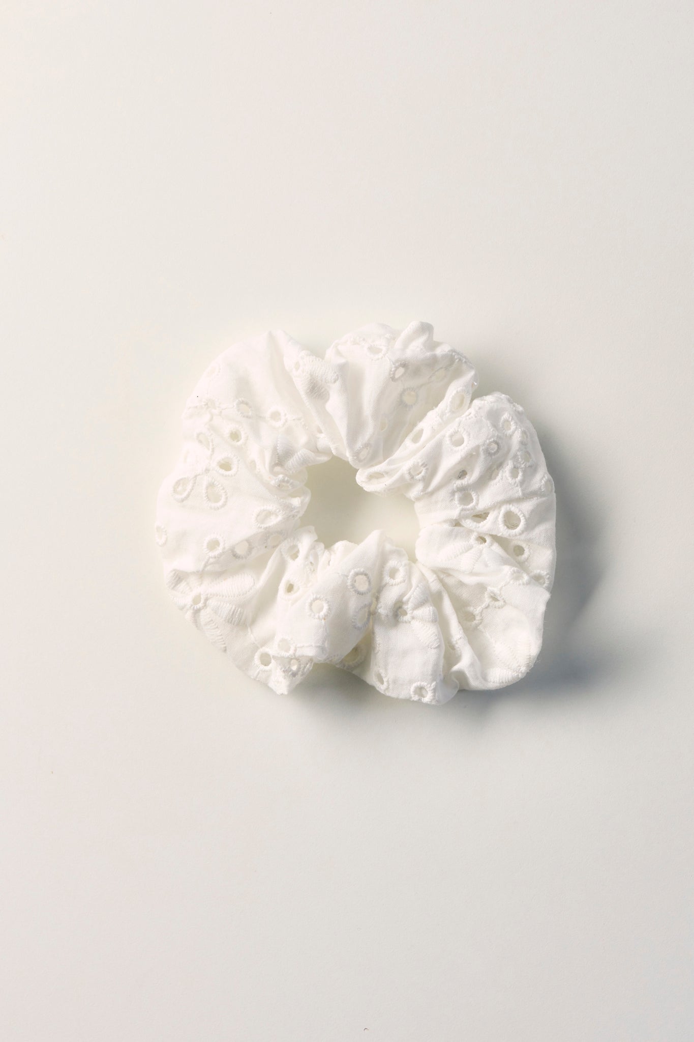 Scrunchie Simit Toka | Beyaz Brode