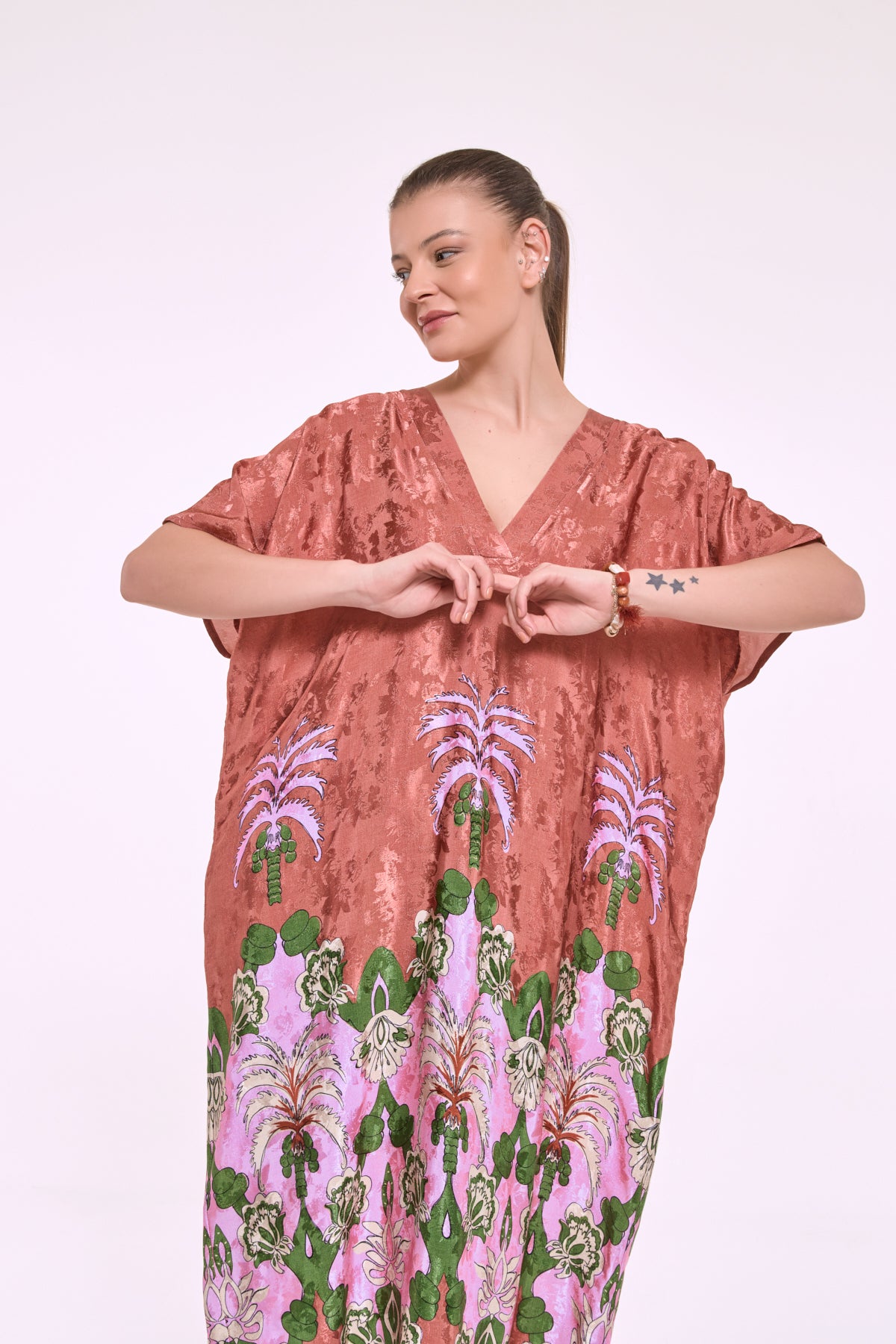 Dharma | Egzotik Desen Oversize Jakarlı Floş Viskon Kaftan Elbise